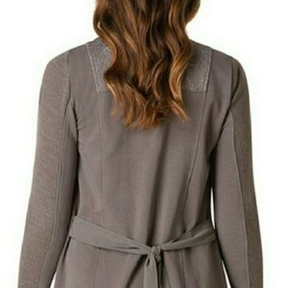 Drape Front Long‎ Sleeve Textured Layered Fabric Cardigan Fairy Neutral - Picture 4 of 14